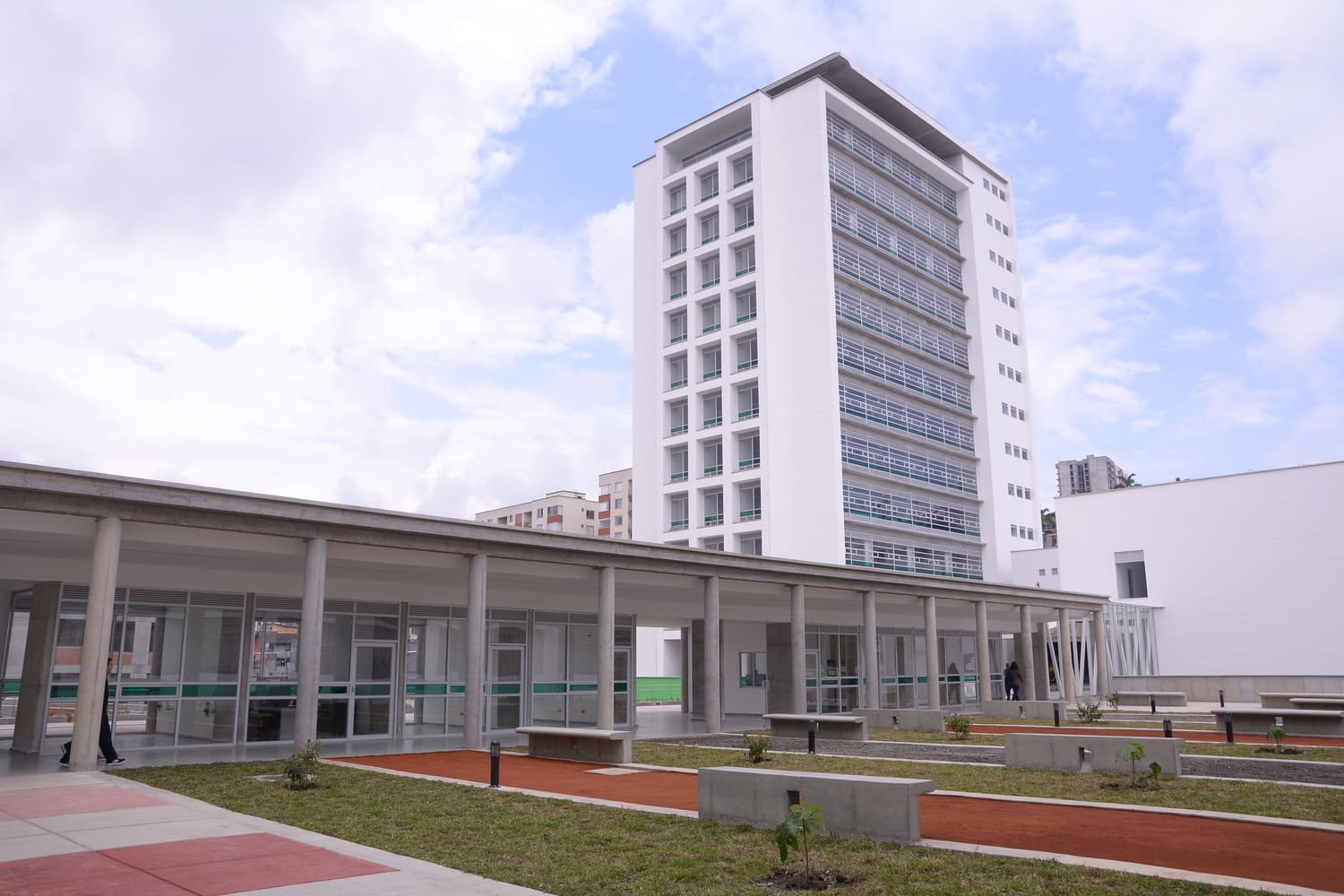 Torre emblemática Multifuncional Universidad Manizales